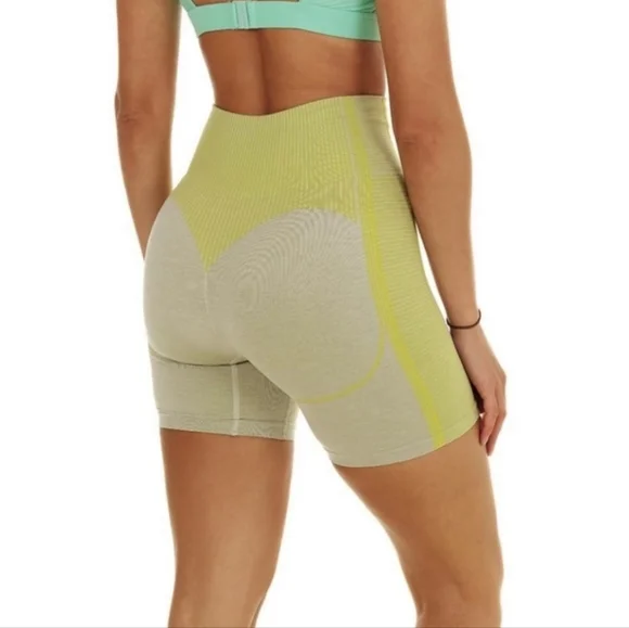 Gymshark "Hyper Amplify" bike shorts in "Marl Gray/Lime Green", size XS. - Picture 4 of 10